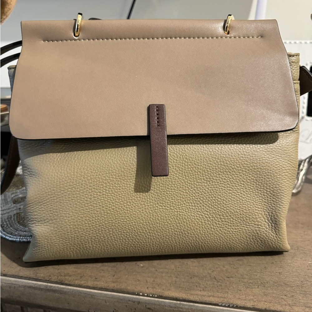 Two-Tone Tan & Olive Women's Leather Bag with crossbody strap